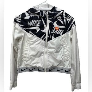 Nike girls size large cropped windbreaker jacket full zip large spell out
